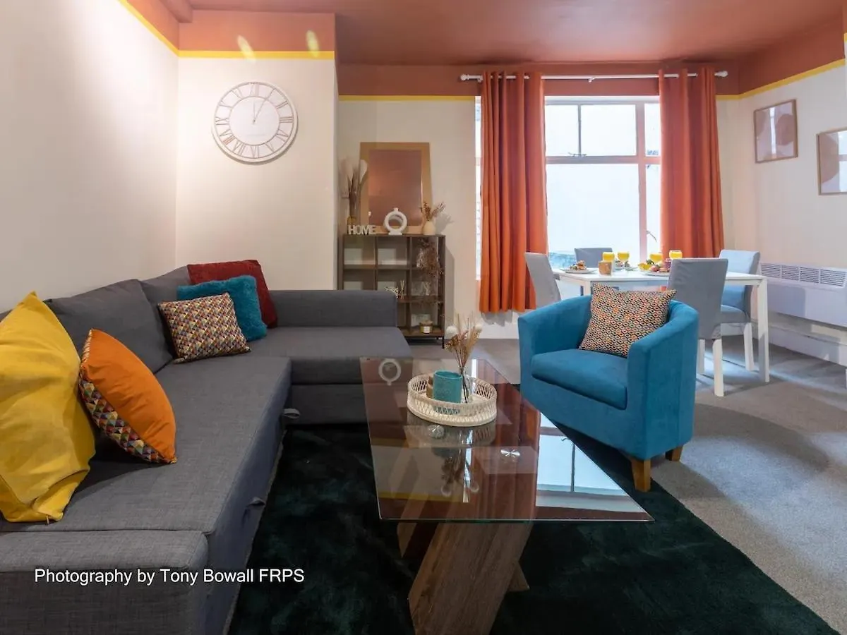 Tranquil Apartment By Seaside Brighton